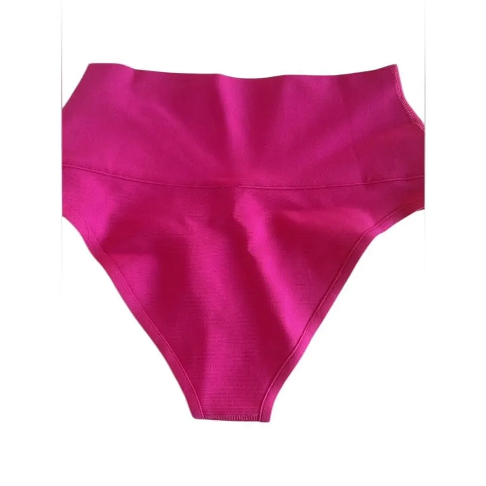 SKIMS Hot Pink Ribbed Bikini Bottom medium new with tags